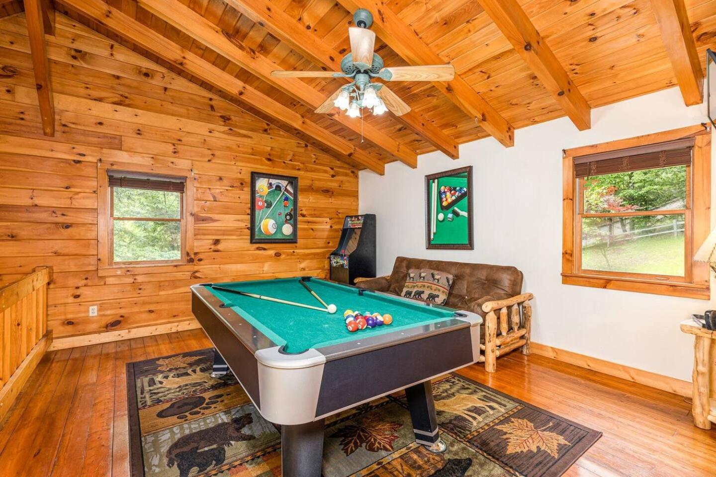 Pigeonforge Cabin Game Roomdog Friendlyhot Tub Pigeon Forge Kültér fotó